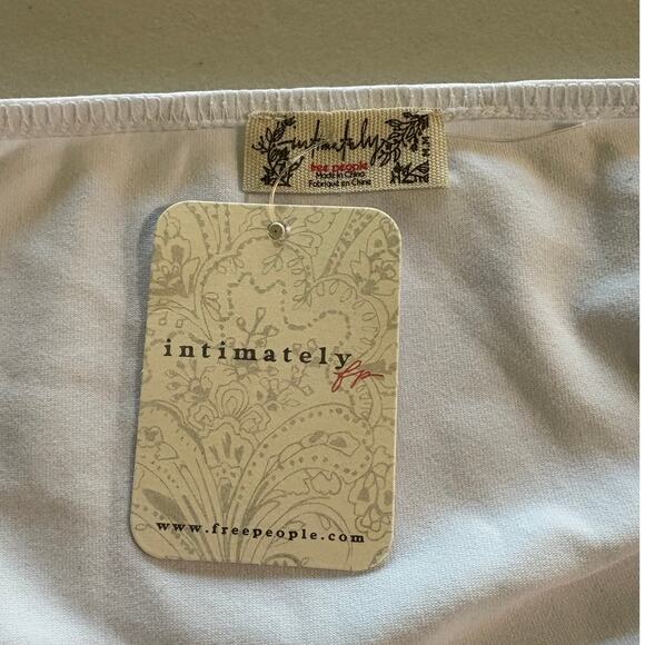 Free People NWT White Still Here Sleeveless Cami Halter Top Size M - Picture 7 of 7